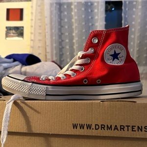 Red converse